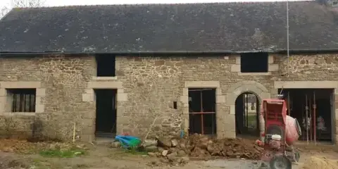 maçon à Saint-Méloir-des-Ondes - image 3